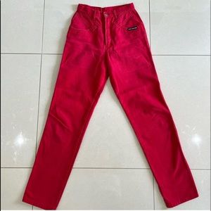 Red rockie mountain jeans